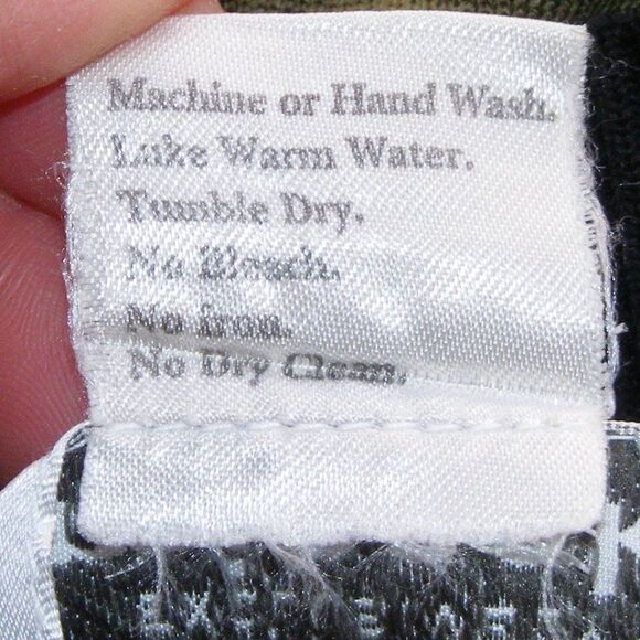 2pc EXCLUSIVELY MISOOK Sweater Set, XS, Green/Black, Acrylic, Top & Cardigan - Picture 15 of 15